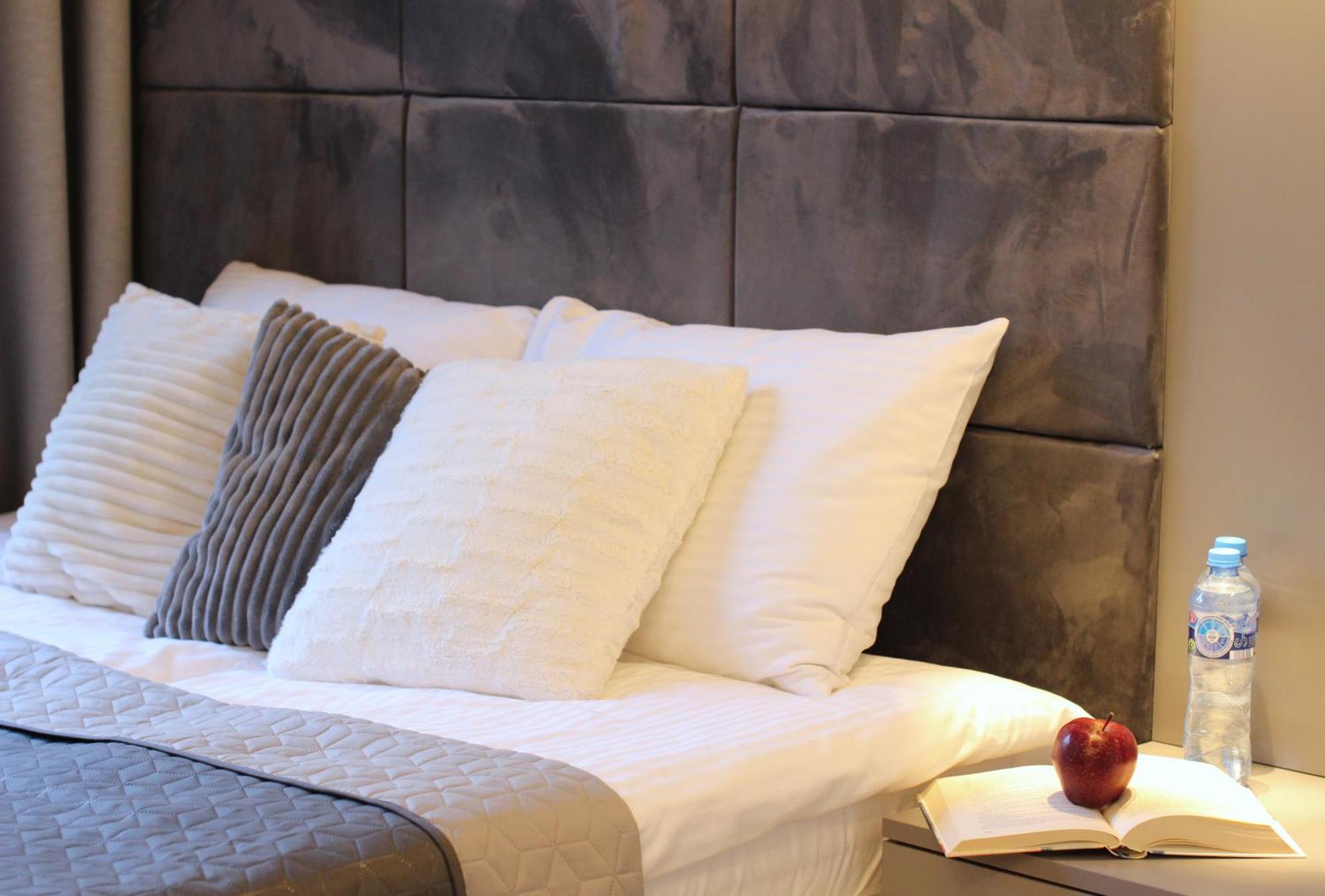 Viva Lila Apartment, Free Parking, Close To Vistula River - By Homelike Kraków Zewnętrze zdjęcie
